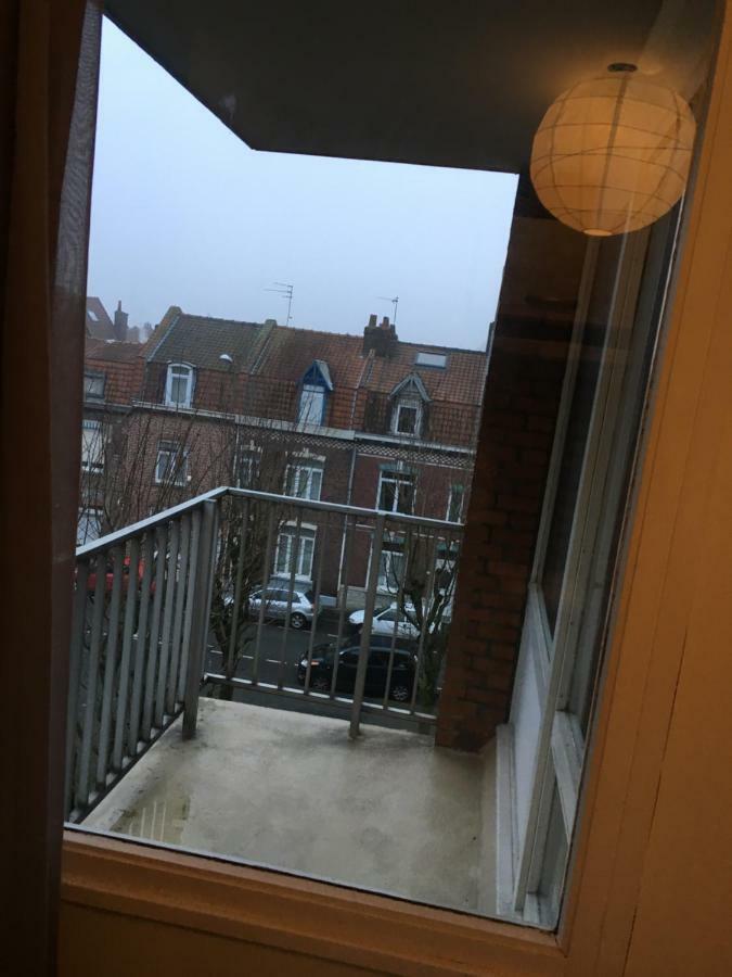 Studio Proche Du Vieux Lille Avec Place De Parking La Madeleine  Esterno foto